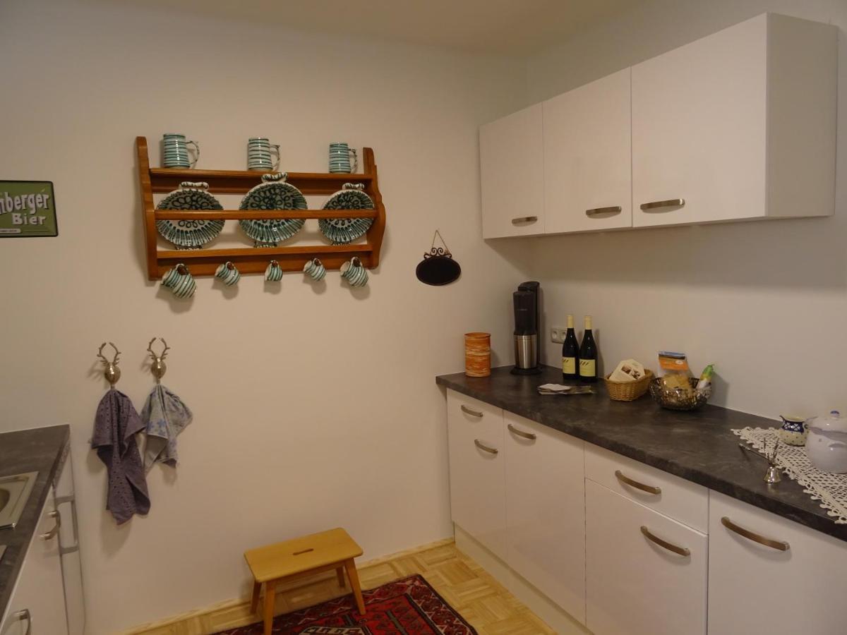 Homely Apartment In The Center With Garden View Gmunden Kültér fotó